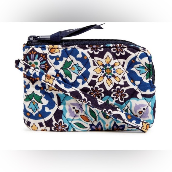 Vera Bradley Lisbon Medallion Cool Coin ID Case Key Chain New - Picture 1 of 5